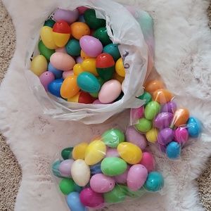 CCO FLASH SALE!! EASTER DECORATIONS EGGS lot